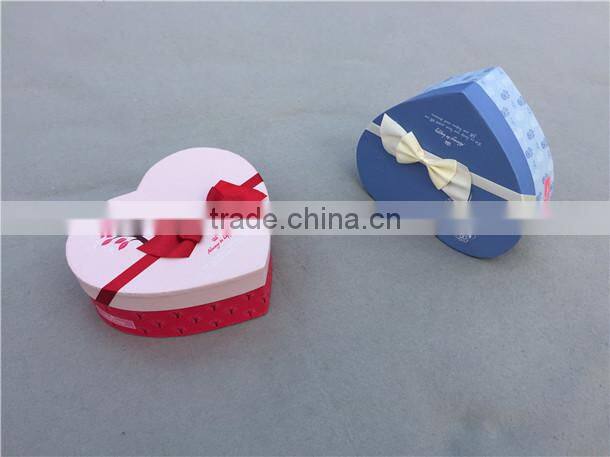 Love type gift box for Valentine's Day gift box