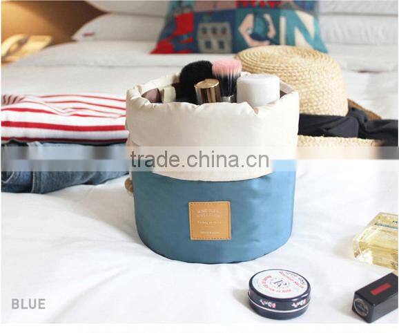 Cylindrical bundle mouth portable nylon cosmetic bag