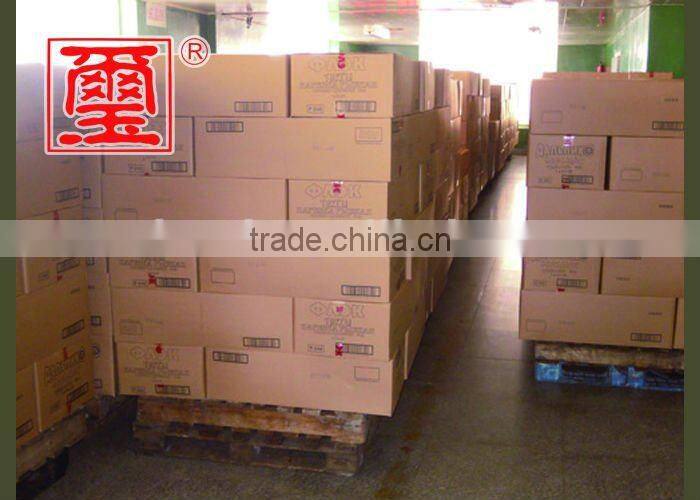 Wasabi coated green peas