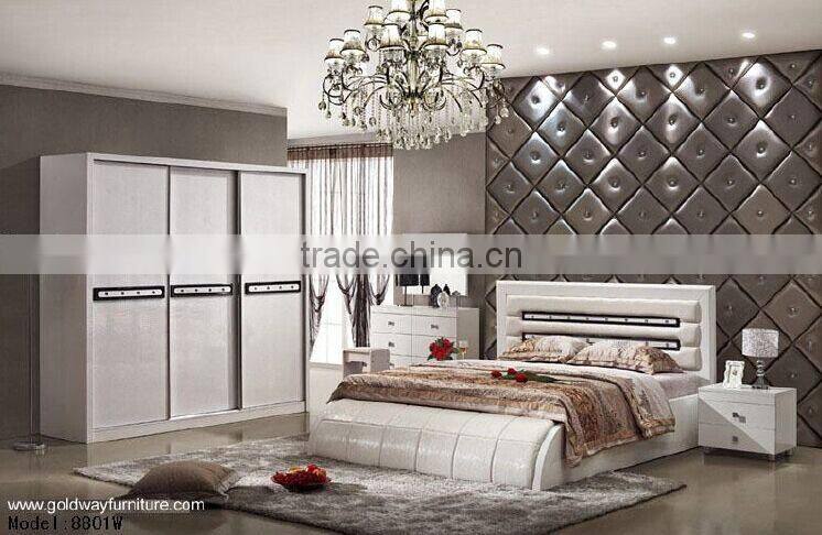 modern high gloss lacquered style italian bedroom set E1 grade promoting 5 sets available