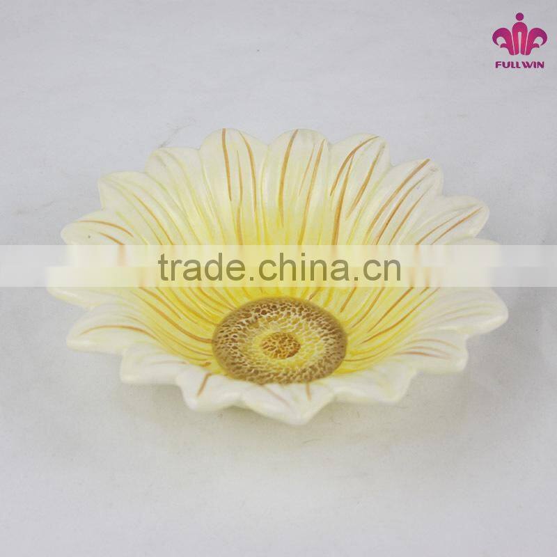 new design beautiful ceramic flower shape bowl with spring decoration