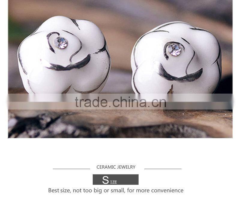 Fashion design flower white ceramic earrings CC-S006