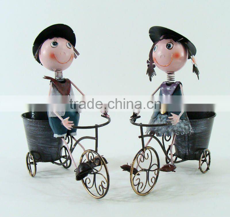 Lovely Metal Crafts (For Ganrden and Home Decor)