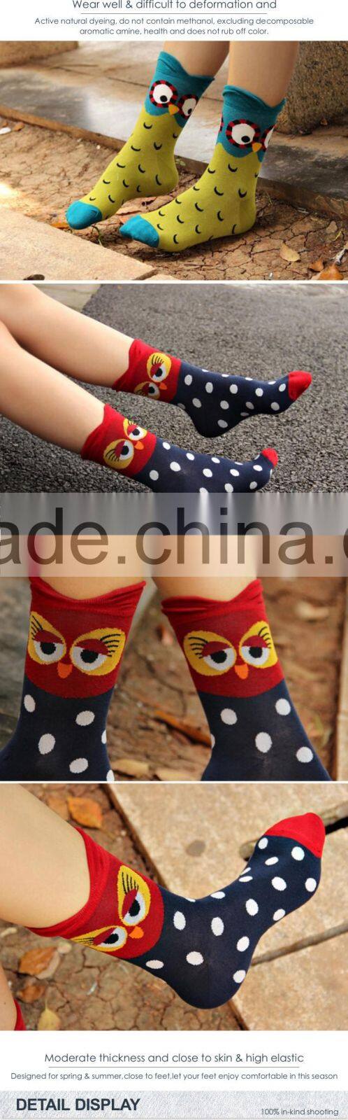 New model fancy wholesale happy socks in high cotton with OEM manufacturer