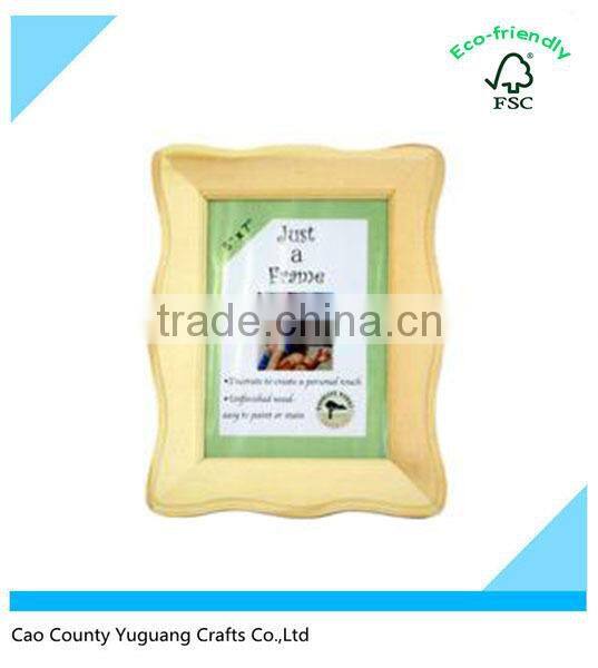 Custom Wooden Scallop Picture Frame