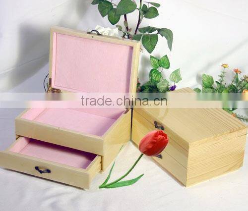 simple wood ring box in wood