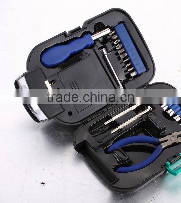 24 pcs Mulit purpose combination tool set with light