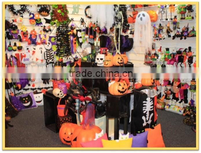 Traditional red and green felt christmas candy bag