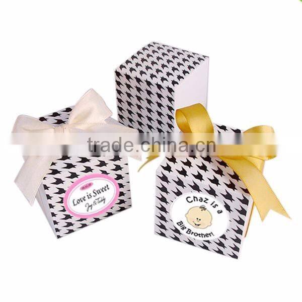 fancy paper gift box with lid