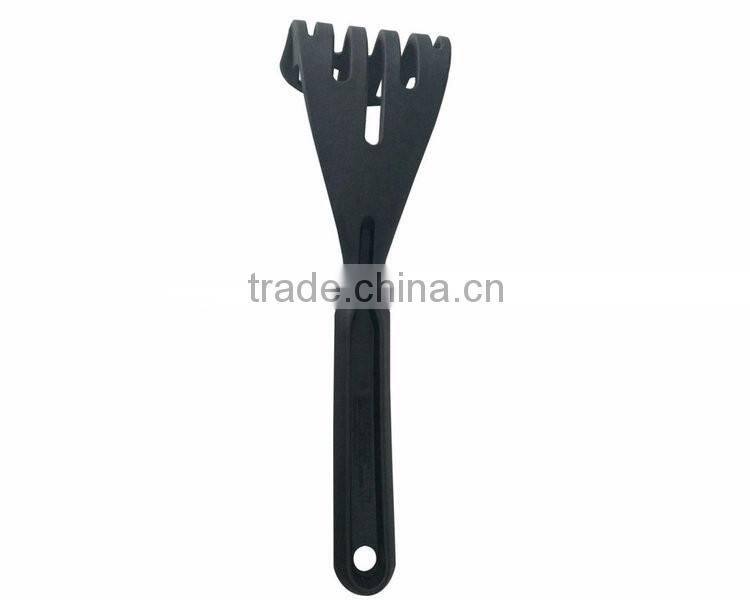 Durable Hard Nylon Modern Family Necessary Utensils Parts Potato Server
