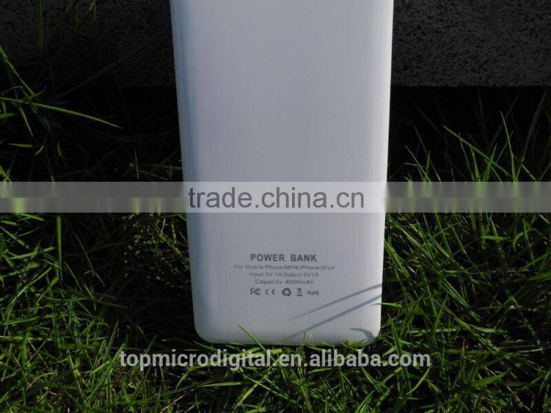 March power bank 3 in 1 power bank 4000mAh Extra-Slim Plated metal middle frame
