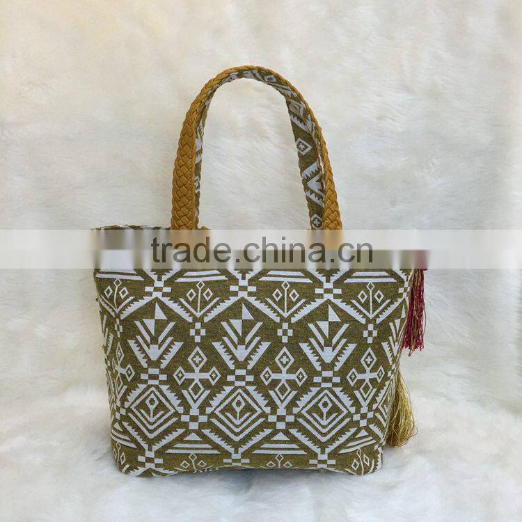 Vintage-Inspired women's shoulder bag patterns Trends Crafts & Gifts shopping bag