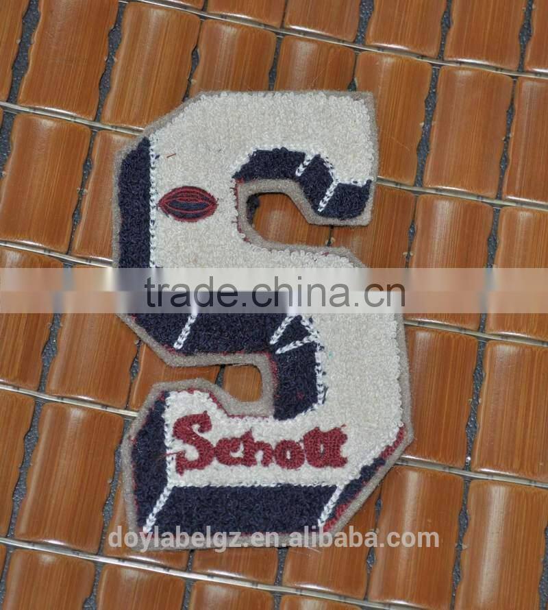 Chinese factory bulk produced woven badges