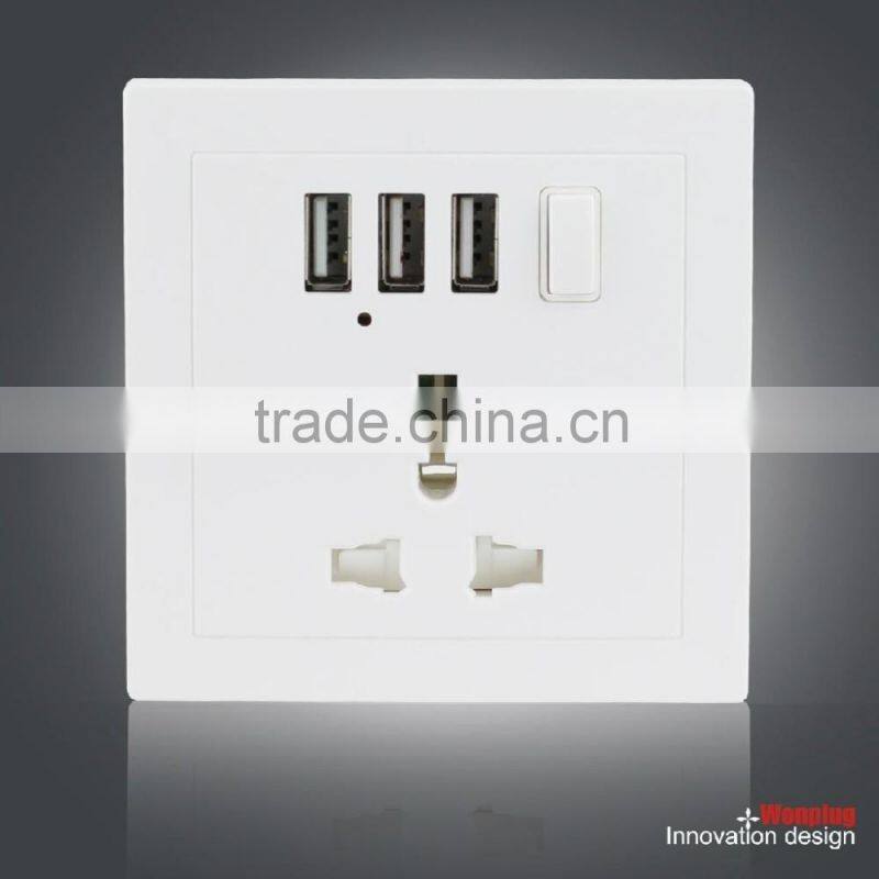 Durable UK standard 13A 250V outlet with 3 usb port