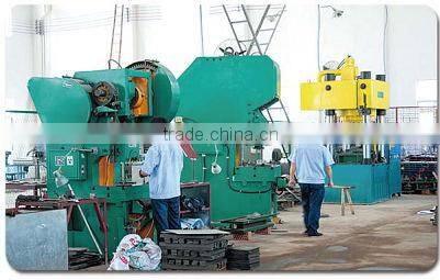 slicing knife in golf grass cutter equipments