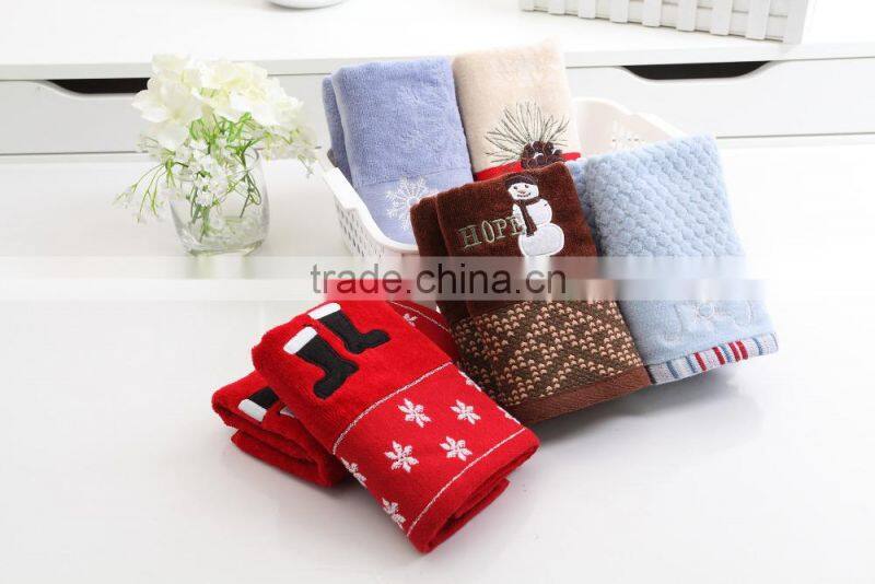 high quality cotton baby face towel with christmas cartoon pattern towels
