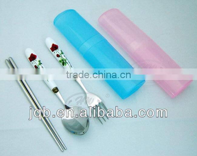 Portable takeaway travel cutlery set with plastick box packing