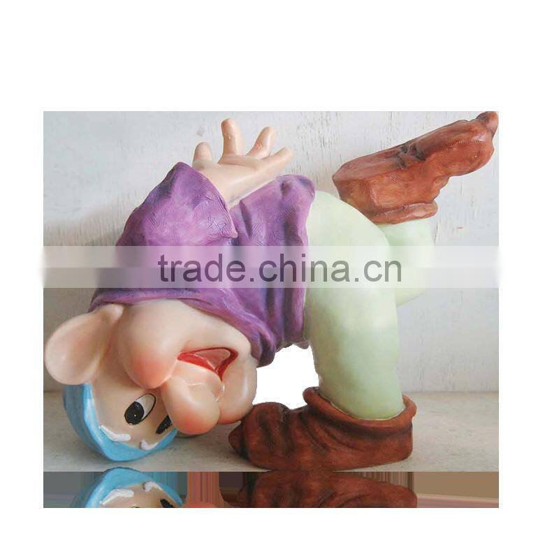 Polyresin garden gnomes