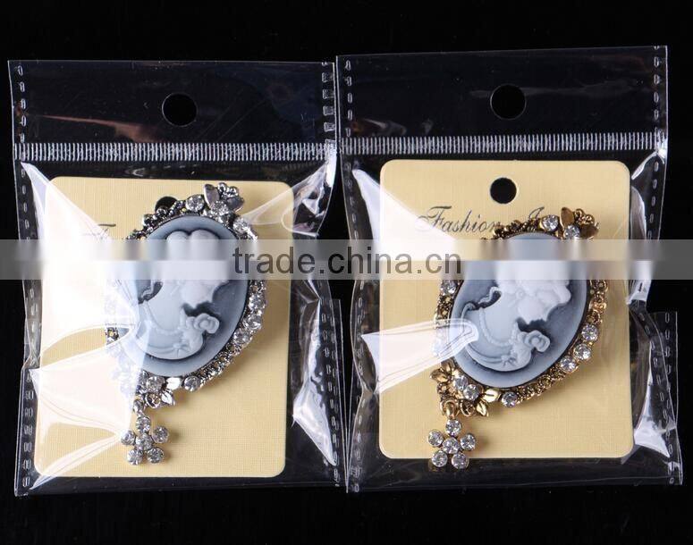 F20040N Period-style brooches Vintage brooch pins