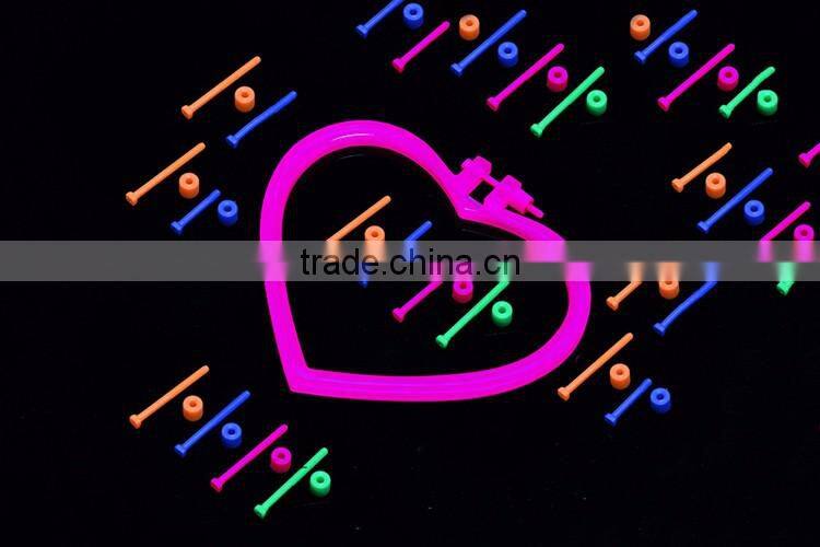 Colorful Plastic Heart Design Hand Embroidery Cross Stitch Hoops