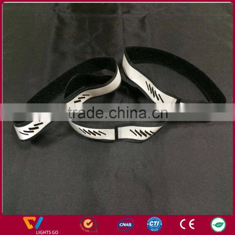 fashionable glow in the dark pvc reflective slap wristband