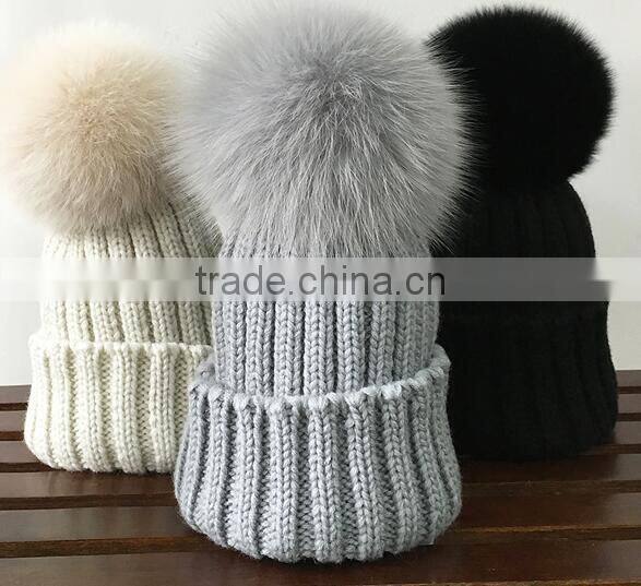 High Quality Custom Women Fashion Real Raccoon Fur Hat With Pom Poms Winter Knitted Hat Beanie Cap--ZP002