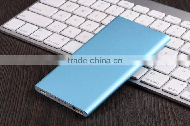 2015 Ultra-thin metal 5000mah oem power banks