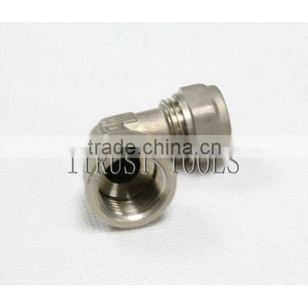 Brass Connector for Right angle ripe