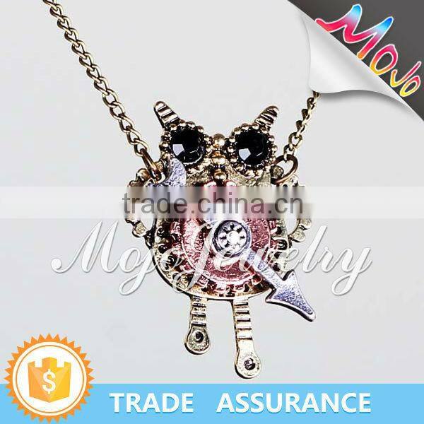 Yiwu Market Best Selling Cute Steampunk Owl Clock Shaped Necklaces