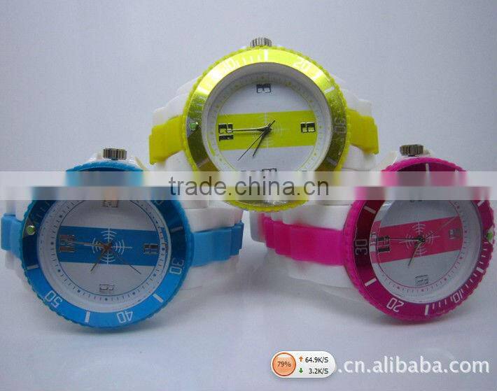 2013 fashion two tone silicon watch