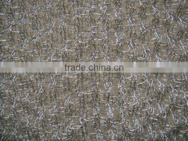 Gas and liquid filtering mesh