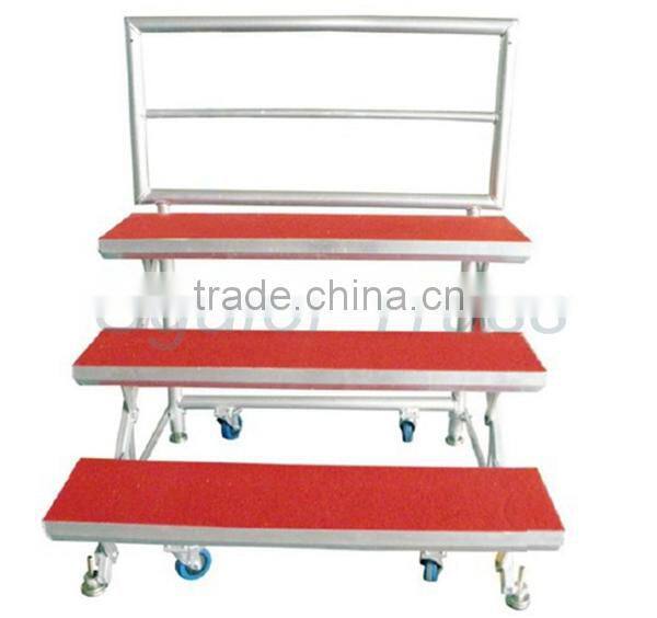 Folding stage riser for taking photo collapsible riser