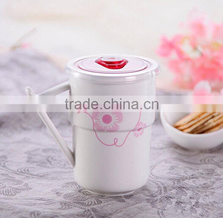 ceramic mug with lid,coffee mug with plastic seal lid,plastic cup,mug with lid