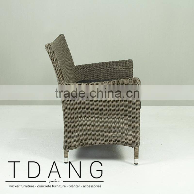 Manning Wicker Sofa - Rattan patio furniture garden bench.