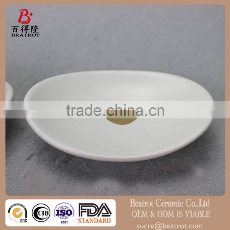 Beatrot White Ceramic Soap Dish