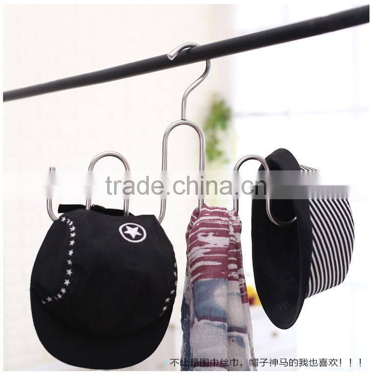 2017 low price Metal Coat Hanger for hanging clothes
