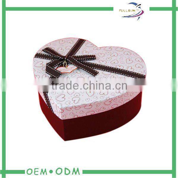high quality low price White Laser Cut Butterfly paper wedding favour boxes