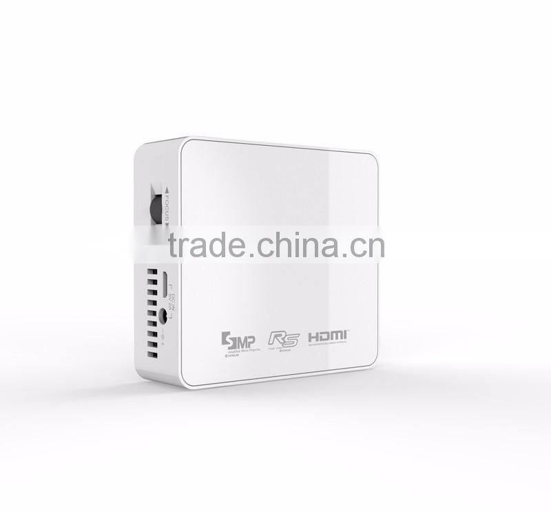 Good Price Professional 800 Lumens DLP Projectors Battery Build-in with USB TF AV HDMI Unic Uc50 Projector