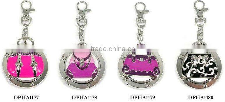 Blank foldable purse hanger openable and can put cosmetic inside