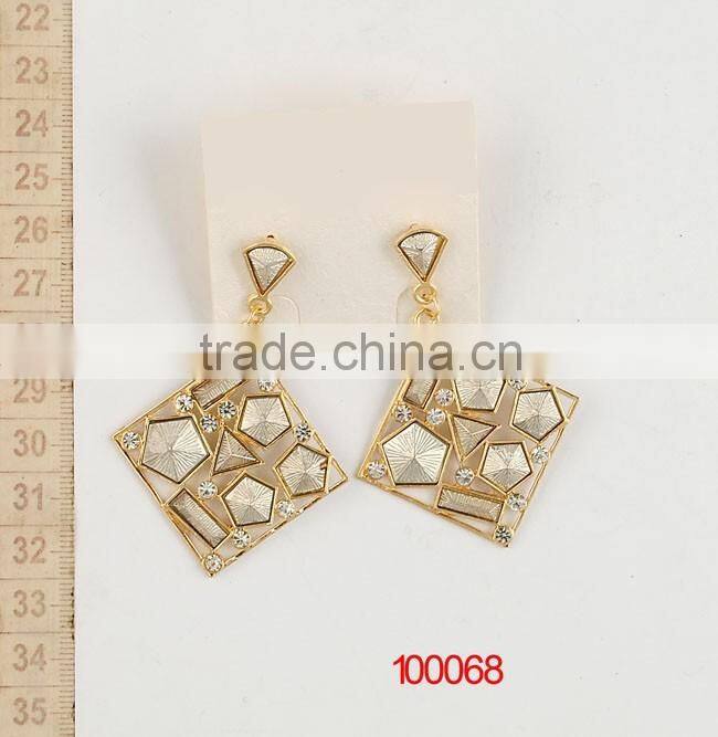 casting earring