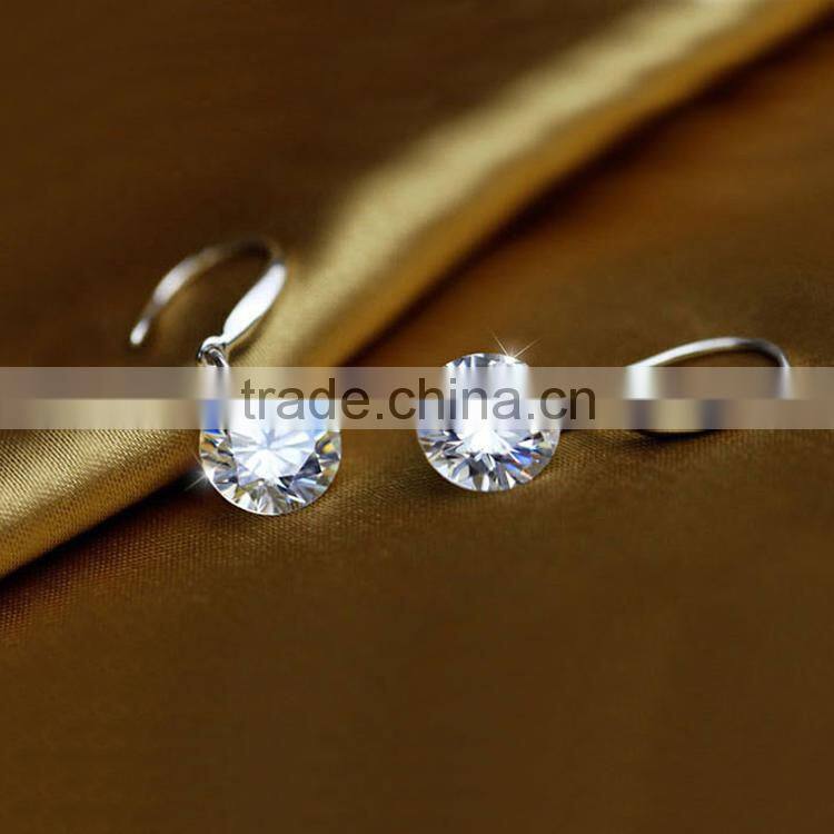 Fashion 925 sterling silver rhinestone glittering hoop earring !