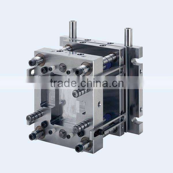 OEM High Polish Hot Runner Custom Plastic Injection Molding