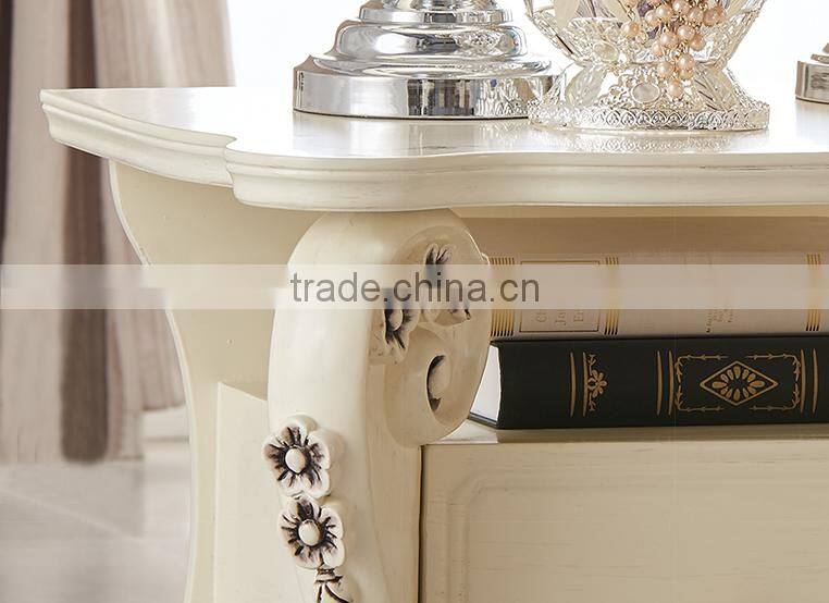 New classic consice flower carving ivory white side table with drawer