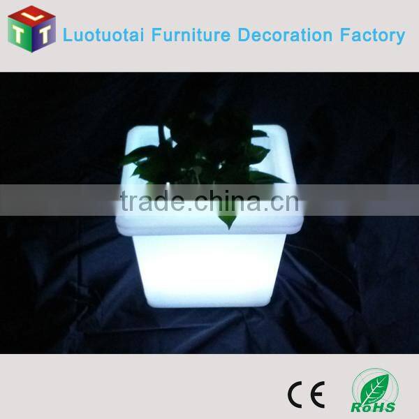 Color Change Plastic Flower Planter LED Flower Planter
