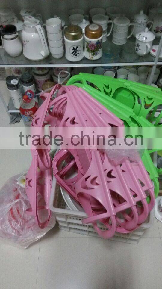 Porcelain&Ceramic Fresh Bowl Set With Plastic Basket