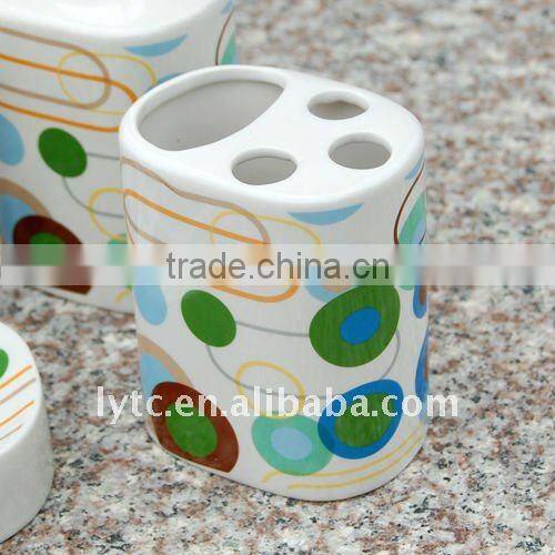 4pcs cheap ceramic bathroom set