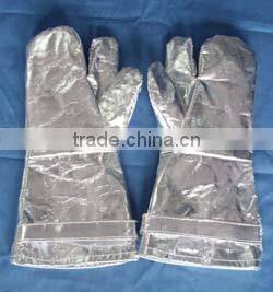 heat resistant welding gloves