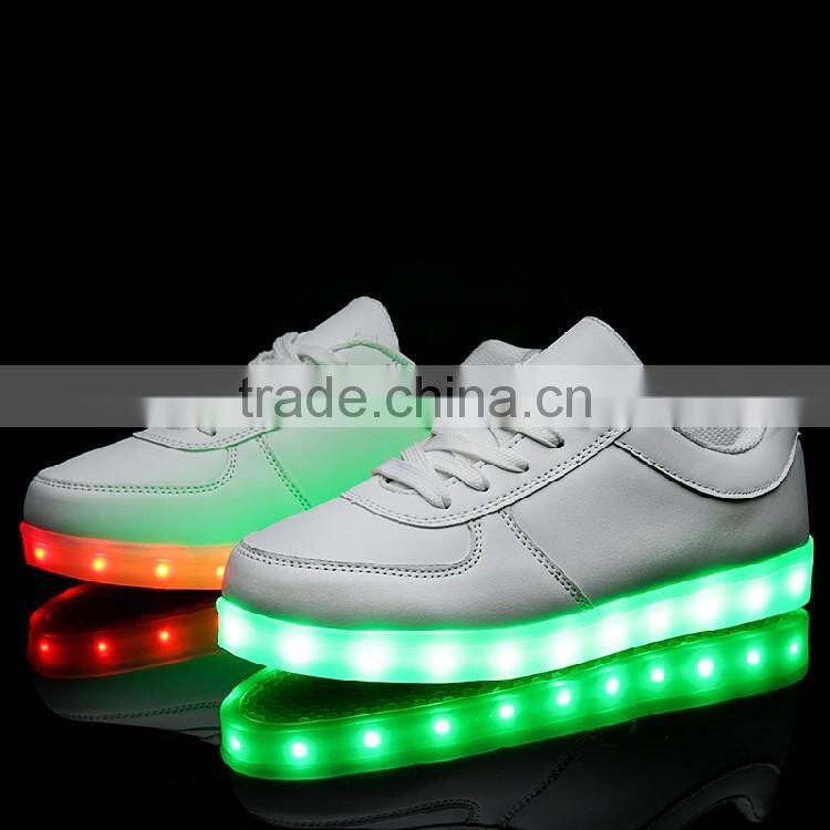 2017 wholesale led light up shoes men led flat shoes couple
