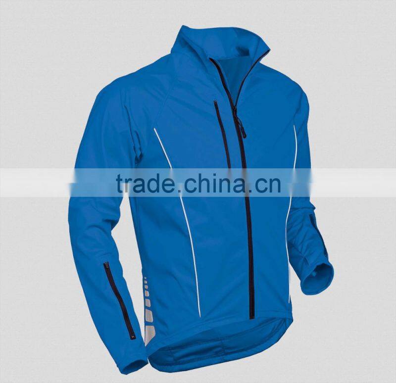 Night rider 3M reflective trim softshell jacket for man in green