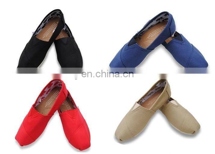 Wholesale casual women shoes latest rivet design sexy lady flat shoes